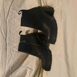 Dr. Martin heel ankle boots with side zipper